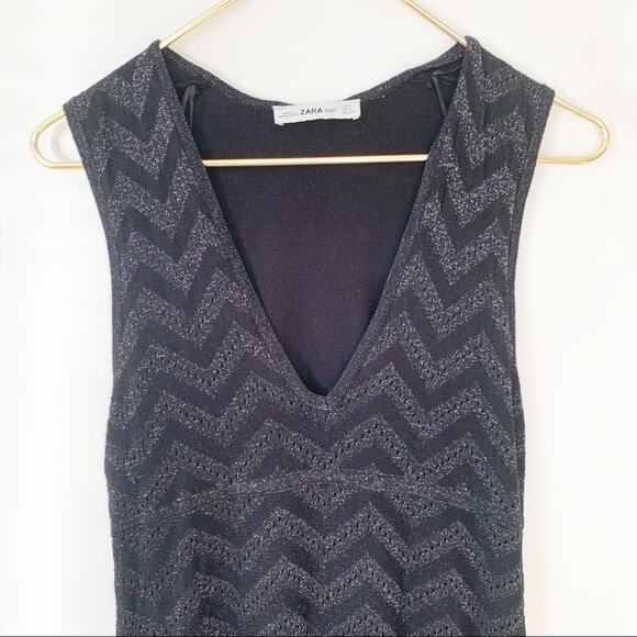 Zara Black Metallic Chevron Deep V Knit Sleeveless Maxi Dress S 70s retro Glam - Picture 4 of 8